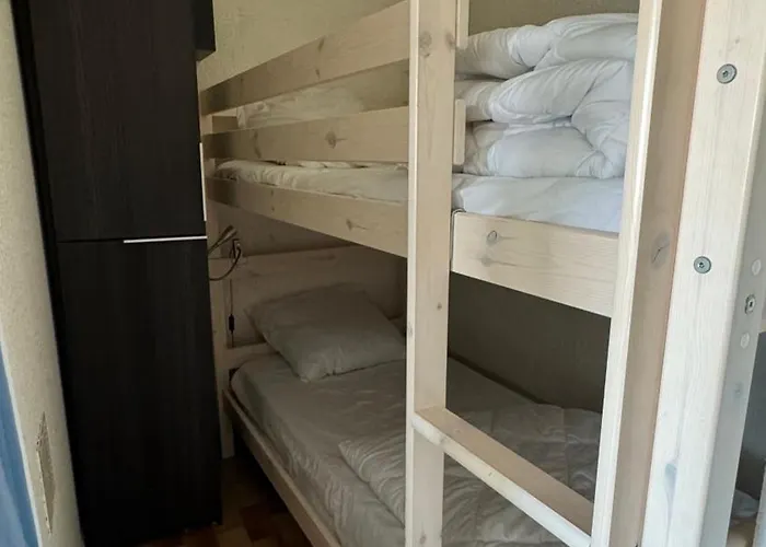 Le Nautilus - Parking - Piscine - Port Apartment *